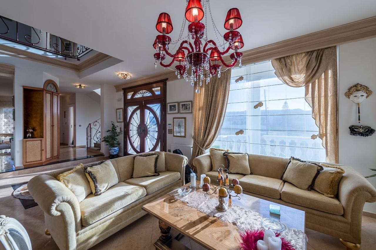 Marilyn Manor, Exclusive Hideway, By Thinkvilla غوفي المظهر الخارجي الصورة